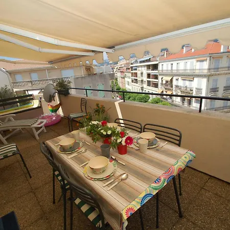 2p En Centre-ville De Avec Terrasse Et Parking - Fr-1-196-280 Lägenhet Menton