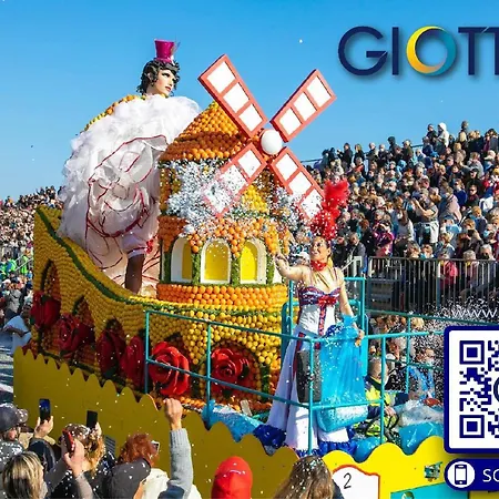 Apartman 2p En Centre-ville De Avec Terrasse Et Parking - Fr-1-196-280 *